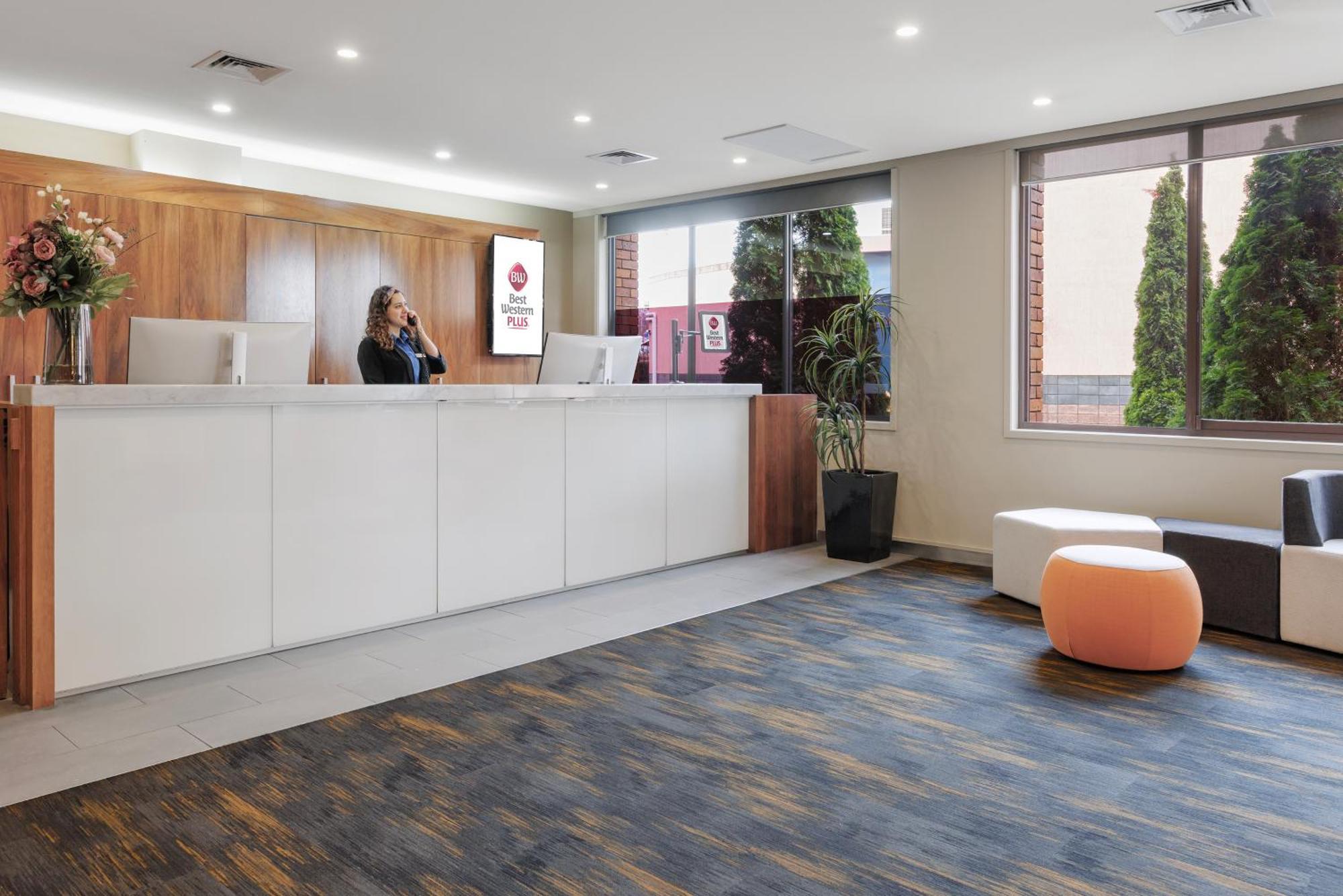 Best Western Plus Launceston Buitenkant foto